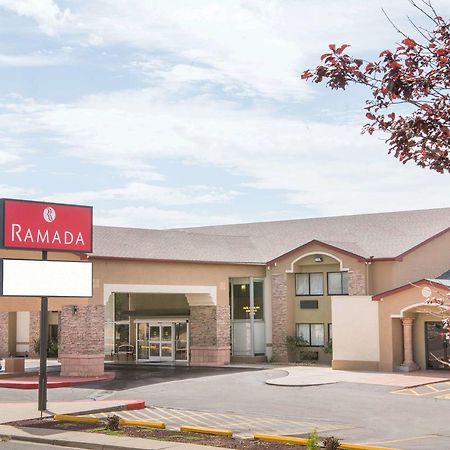 Готель Ramada By Wyndham Albuquerque East Екстер'єр фото
